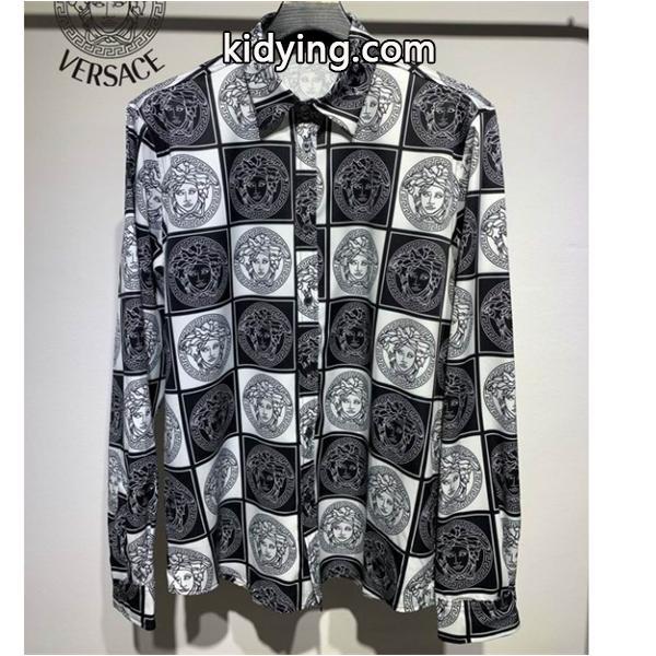カジュアルもある絶妙な雰囲気 長袖 /ロンT/ロングT/ロングTシャツ 春夏は継続系のトレンド ヴェルサーチVERSACE_ヴェルサーチ VERSACE_ブランド コピー 激安(日本最大級)-0