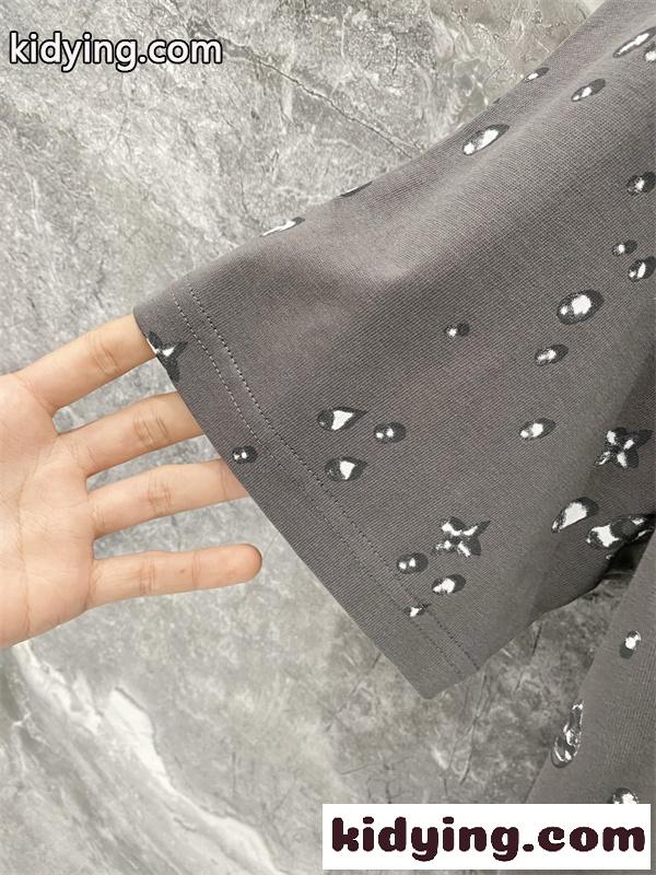 グレー 半袖Tシャツ Louis Vuitton メタリックモノグラム ルイヴィトン コピー しずく柄プリント クルーネック 総柄デザイン-5