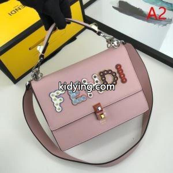 普段使いもオフィスもOK 2019秋冬におしゃれな着こなし フェンディ FENDI ハンドバッグ 3色可選_フェンディ FENDI_ブランド コピー 激安(日本最大級)-1