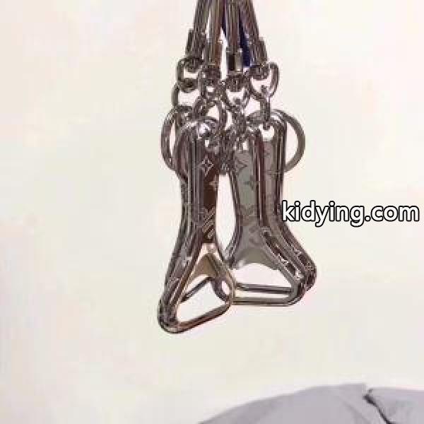 2019秋冬流行ファション Supreme x Louis Vuitton LV Rivets Chain秋冬コーデにかかせない注目 ファッション上級者向け_シュプリーム SUPREME_ブランド コピー 激安(日本最大級)-0