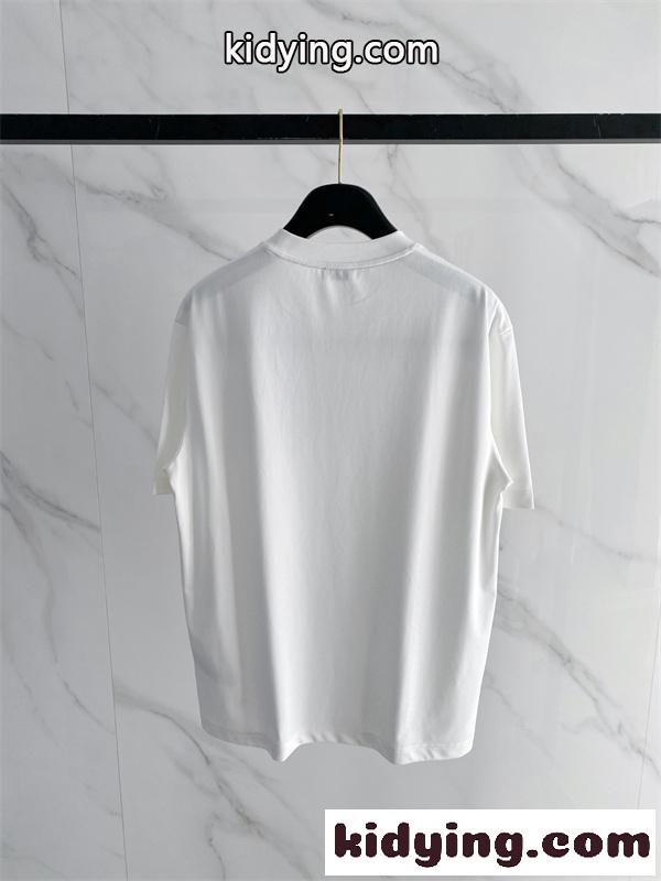 ホースグラフィック ビッグロゴTシャツ 2026SS BURBERRY バーバリー コピー Tシャツ アートプリント ストリート映え-8