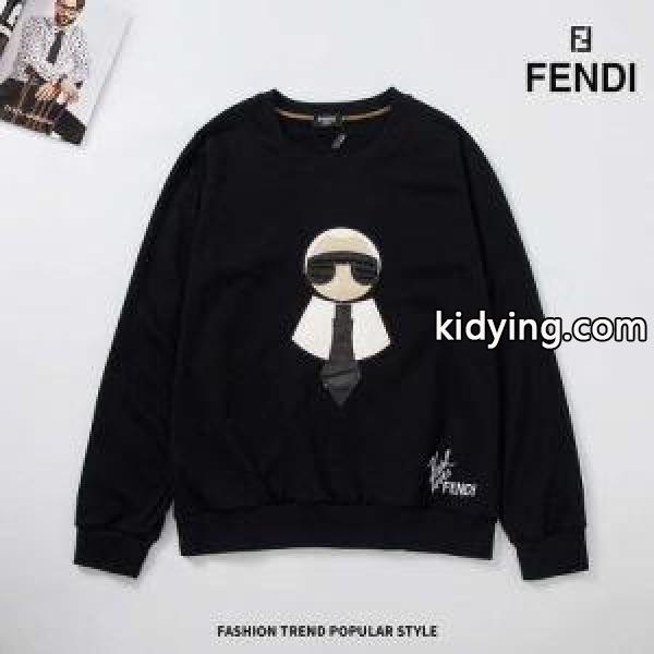 プルオーバーパーカー この冬欲しいスタイル フェンディ2019秋冬の必需品 FENDI この秋の主役となった パーカー ナチュラルコーデに使いやすい_フェンディ FENDI_ブランド コピー 激安(日本最大級)-0