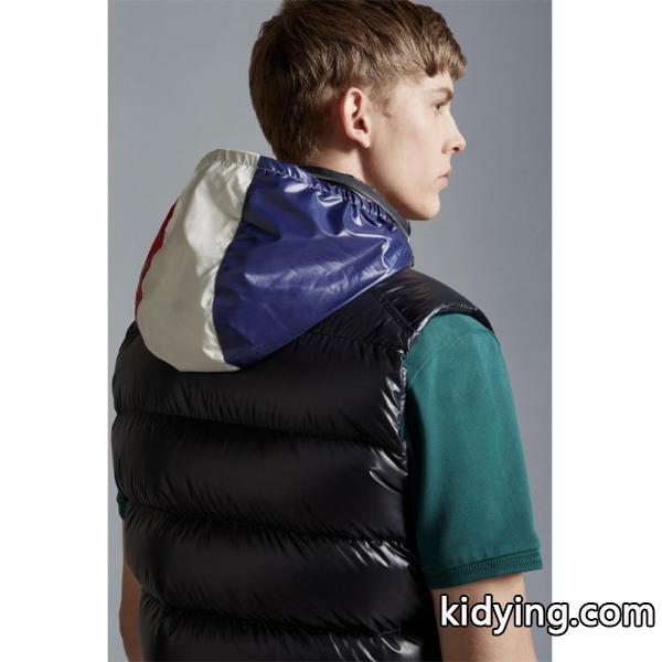 軽量 ブラック MONCLER モンクレール コピー ダウンベスト レイヤード向き 実用派-4