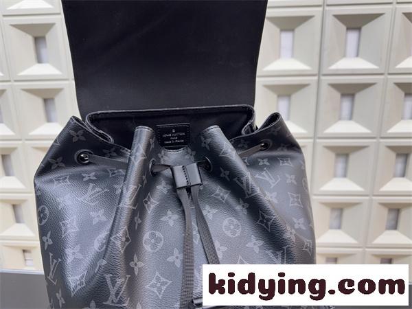 新作入荷 ルイ ヴィトンリュックコピー LOUIS VUITTON 高品質 パーフェクト 目につく 激安(日本最大級)-5