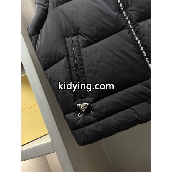 2026新着 PRADA プラダ コピー ダウンベスト ブラック 注目 実用性抜群-3