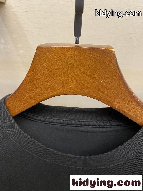 柔らかなフェンディーモンスターカットソー トップス メンズ FENDI 長袖Tシャツコピー丸首 2色可選-4