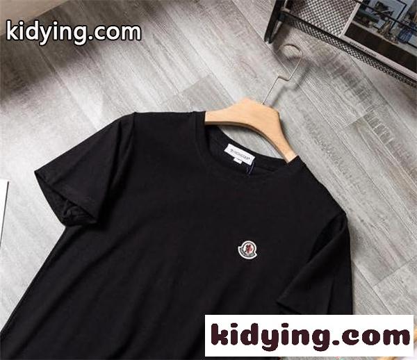 MONCLER モンクレール コピー ワンポイントロゴTシャツ ホワイト 半袖 上品カジュアル 定番人気-1