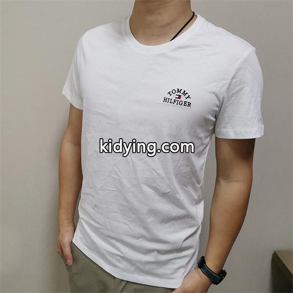フロント左胸にTommyHilfigerトミーブランド人気ロゴ 半袖ｔシャツコピー 黑 白 濃いブルー-0