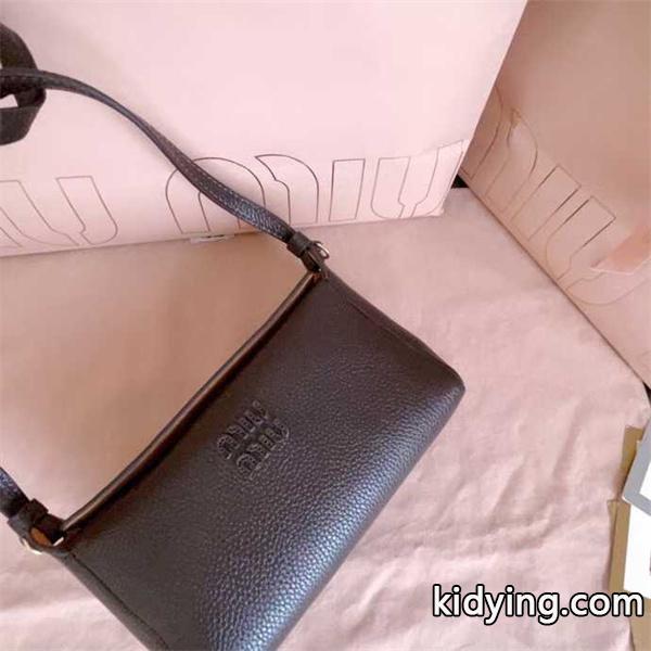 Miu Miu ミュウミュウ コピー 5BE097 本革 ミニショルダー 高品質 クロスボディバッグ ヴィンテージスタイル-4