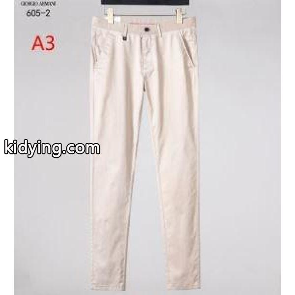 この冬にしたい素敵なスタイル アルマーニ秋冬ファッションの決め手 ARMANI デニムパンツ 3色可選 秋冬ファッションのマストアイテム_アルマーニ ARMANI_ブランド コピー 激安(日本最大級)-2
