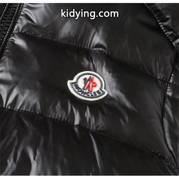 2025秋冬 軽量暖か ブラック MONCLER モンクレール コピー ダウンベスト 高機能デザイン-3