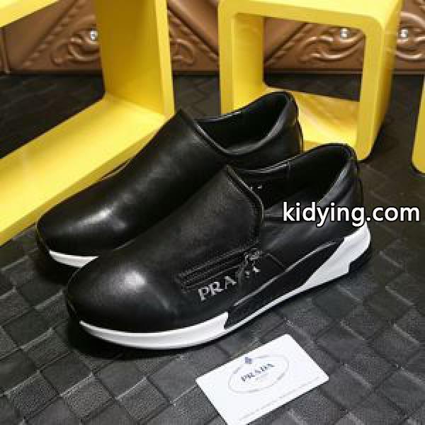 2017最新入荷 プラダ PRADA ランニングシューズ 大人のセンスを感じさせる_スニーカー、靴_メンズファッション_スーパーコピーブランド激安通販 専門店-0