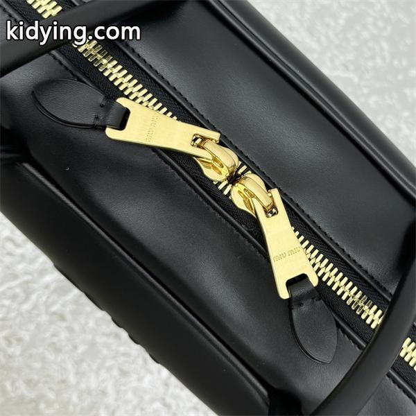 MIUMIU ミュウミュウ 偽物 ネイビー トレンドリッチ 人気上昇 大容量レザーボックスバッグ-7