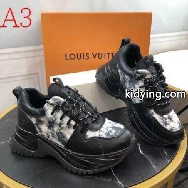 2019年秋冬最新のトレンド 多色可選 ルイ ヴィトン LOUIS VUITTON この秋トレンドに合わせる着こなし ランニングシューズ 秋冬ファッションの決め手_ルイ ヴィトン LOUIS VUITTON_ブランド コピー 激安(日本最大級)-2