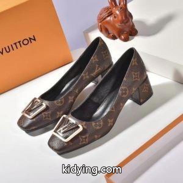 冬コーデが華やぐ本命 2色可選 ルイ ヴィトン 冬で可愛くて楽チンな人気アイテム LOUIS VUITTON ハイヒール 冬のおしゃれをレベルアップ_ルイ ヴィトン LOUIS VUITTON_ブランド コピー 激安(日本最大級)-0