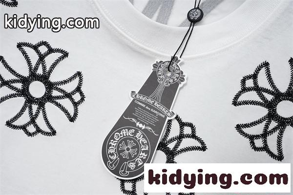 激安 刺繍Tシャツ クロムハーツ コピー CHROME HEARTS クロス刺繍 ブラック ホワイト 半袖 ビッグシルエット ストリート系 ユニセックス フラワークロス バックデザイン 高見え 夏コーデ-7