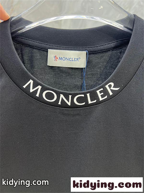 半袖Tシャツ MONCLER モンクレール コピー ネックロゴプリント クルーネック 袖ワッペン 無地調 カジュアルトップス-4