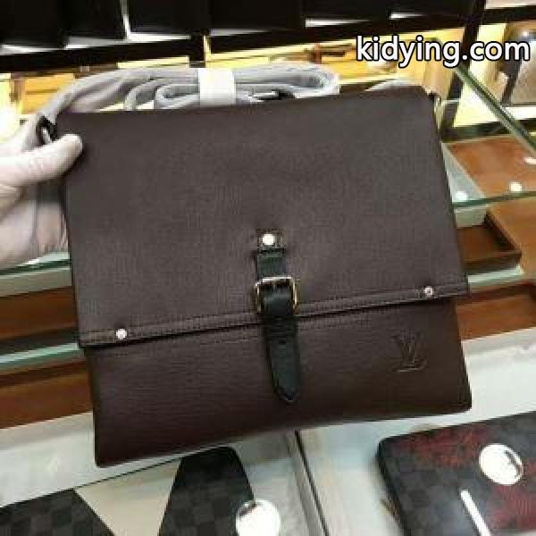 大絶賛の履き心地! ルイ ヴィトン LOUIS VUITTON 斜め掛けバッグ 2018春夏新作_ルイ ヴィトン LOUIS VUITTON_ブランド コピー 激安(日本最大級)-0
