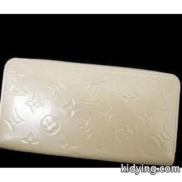 完売品 ルイヴィトン 光沢の美しい財布 ヴェルニ ウォレット_ルイ ヴィトン LOUIS VUITTON_ブランド コピー 激安(日本最大級)-0
