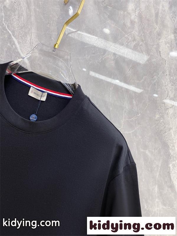MONCLER モンクレール コピー 半袖Tシャツ ダイナミックロゴ リンググラフィック コーデ主役級 注目セレクト-3