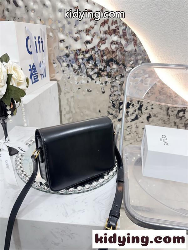 数量限定 高級感溢れる CELINE セリーヌ コピー ショルダーバッグ レディースお洒落-7