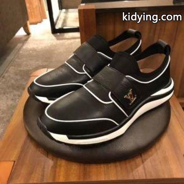 夏の定番スタイルをアップ 2019春夏オシャレに注目 LOUIS VUITTON ルイ ヴィトン ランニングシューズ 3色可選_ルイ ヴィトン LOUIS VUITTON_ブランド コピー 激安(日本最大級)-2