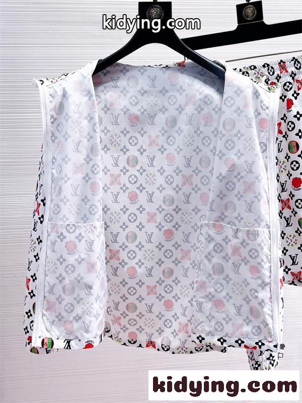 ルイヴィトン コピー セットアップ カラフル総柄 LOUIS VUITTON 防晒 UVカット 軽やか 通気性 海辺-3