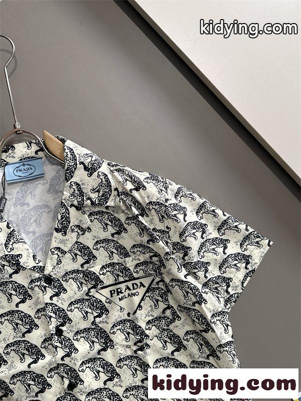 PRADA 豹柄 ファッション プラダ スーパーコピー 半袖シャツ ロゴ ポケット カジュアル 夏服 ストリート-2