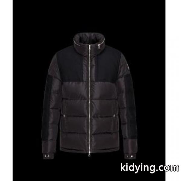 80％off セール　モンクレール コピー 通販　MONCLER 季節感のあるダウンジャケット_男性用ダウンジャケット_モンクレール特集_スーパーコピーブランド激安通販 専門店-0