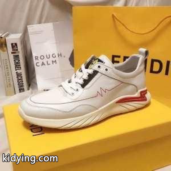 ランニングシューズ 冬の最旬コーデに仕上げる フェンディ秋冬ファッションのマストアイテム FENDI 秋冬ファッションの幅が広がる_フェンディ FENDI_ブランド コピー 激安(日本最大級)-0