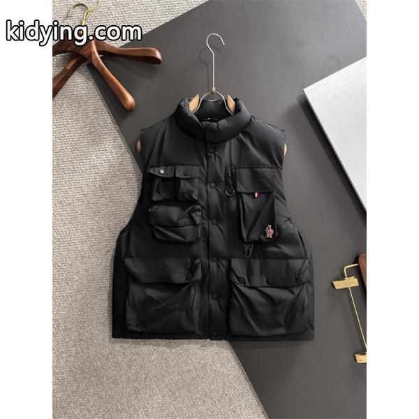 カーキマルチポケット ユーティリティ風 モンクレール コピー MONCLER ダウンベスト 秋冬高品質アクセサリー-1