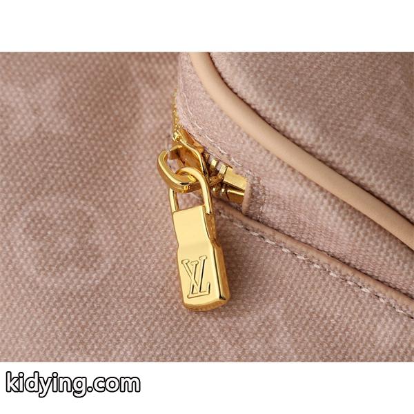 ルイヴィトンリュック スーパーコピー ❤ LV Travels With Grace Coddington M15134大人気❤-1