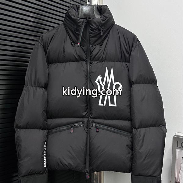 ブラック ストリート MONCLER ダウン 秋冬トレンド先行 モンクレール 高品質 コピージャケット トレンディ-0