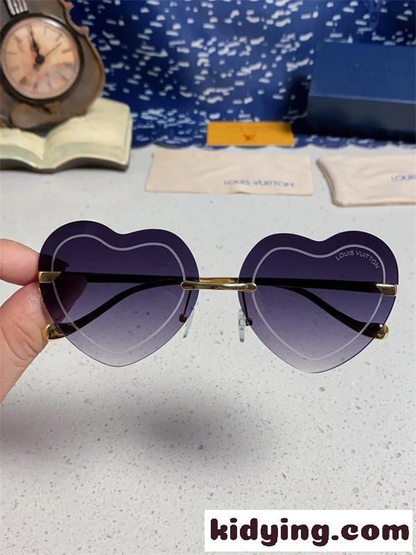 サングラス ルイヴィトン コピー レディース ハート型 ビッグフレーム 小顔効果 可愛い 個性派 UVカット Louis Vuitton-4