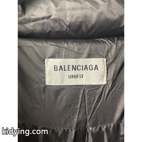 ダークグレーシンプルロゴ バレンシアガ コピー ダウンジャケット BALENCIAGA 秋冬高品質アウター-4