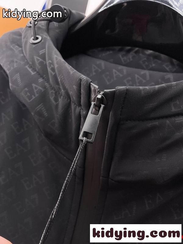 冬物大人気SALE 海外セレブ愛用アルマーニ 中綿入りジャケットコピーARMANI 激安(日本最大級)-5