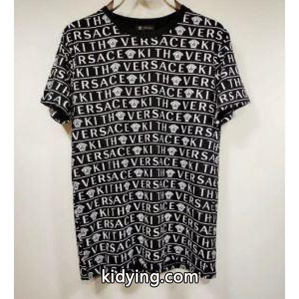 2色可選 VIP 先行セール2019年夏 ヴェルサーチVERSACE Tシャツ/半袖 春夏アイテムから新たに登場!_ヴェルサーチ VERSACE_ブランド コピー 激安(日本最大級)-1