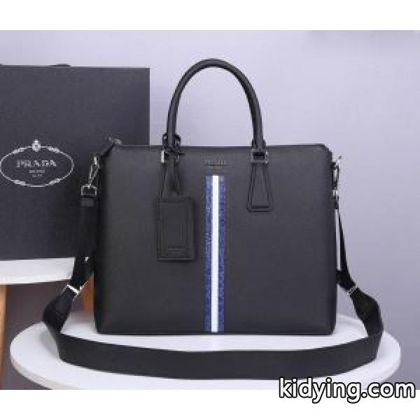 大人気のブランドの新作 ハンドバッグ 取り入れやすい  プラダ PRADA 確定となる上品_プラダ メンズバッグ_バッグ メンズ_スーパーコピーブランド激安通販 専門店-0