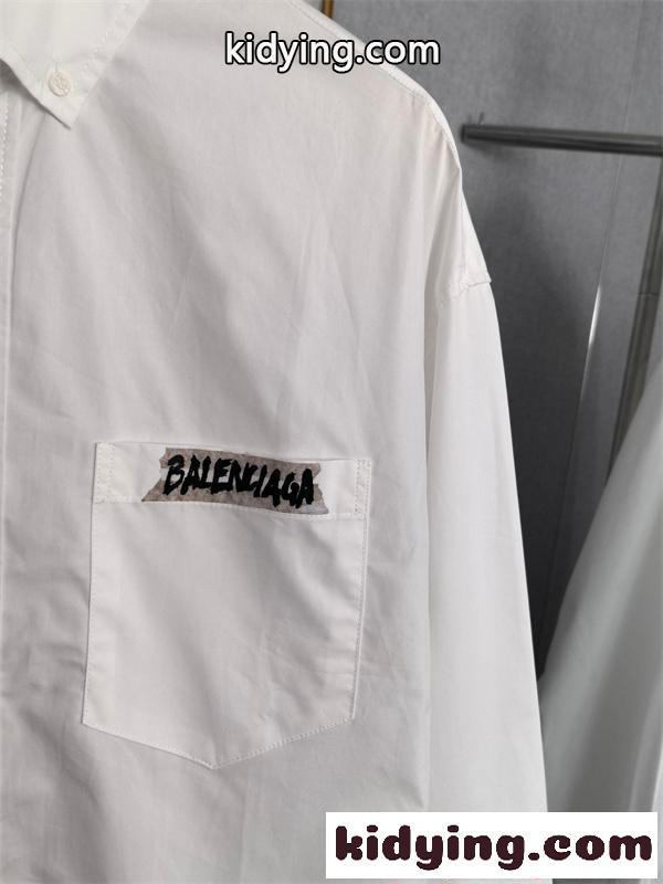 バレンシアガ コピー 激安 メンズ シャツ 長袖 ホワイト 無地 ロゴデザイン バックプリント ボタンダウン トップス カジュアル 通勤 BALENCIAGA-3