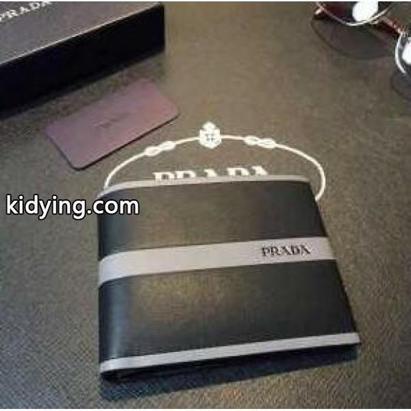 プレゼントに　秋冬 prada プラダ 印象的な短財布 2色可選 _プラダ メンズ財布_財布 メンズ_スーパーコピーブランド激安通販 専門店-0