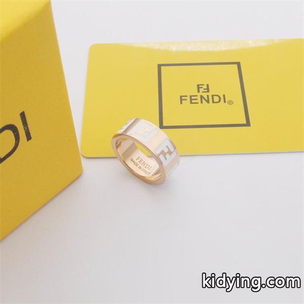 着こなしの幅が広がる フェンディピアス コピー FENDI  激安(日本最大級)-5