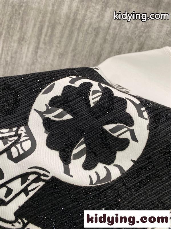 洗練 ホワイト 半袖 Tシャツ ワンポイント CHROME HEARTS ミニマル 大人カジュアル クロムハーツ コピー-6