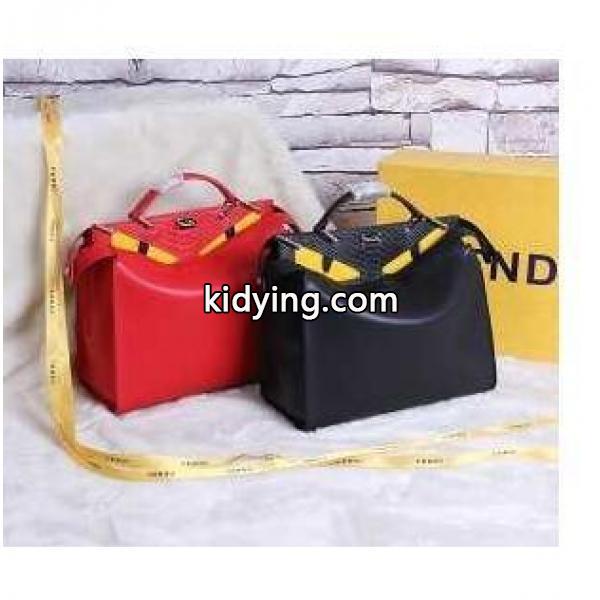 上品な見た目FENDI 　フェンディ コピー 通販　今季人気販売バッグ_フェンディ FENDI_ブランド コピー 激安(日本最大級)-0