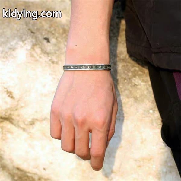 大活躍クロムハーツ コピー 激安 CHROME HEARTS ブレスレット 美品_クロムハーツ CHROME HEARTS_ブランド コピー 激安(日本最大級)-0