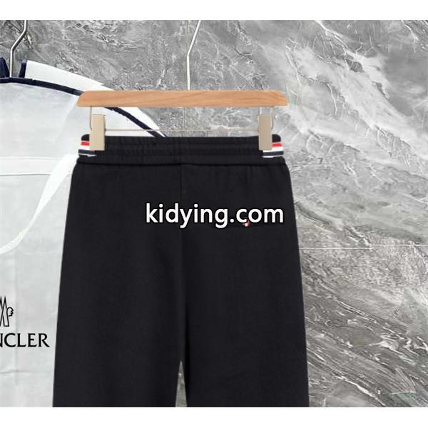 話題 ブラック ワンポイントロゴ 快適シルエット 秋冬注目 モンクレール コピー Moncler スウェットパンツ-3