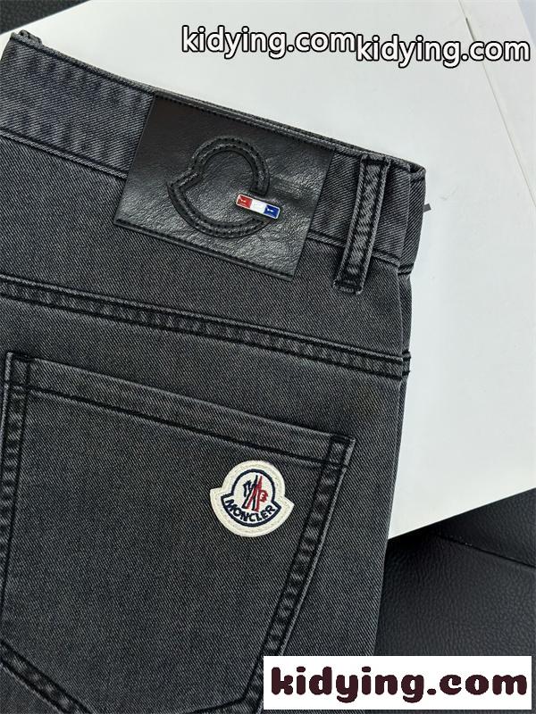 スリムストレート こなれ見え 人気 2026ss MONCLER モンクレール コピー デニムパンツ デイリー主力 トレンド-4