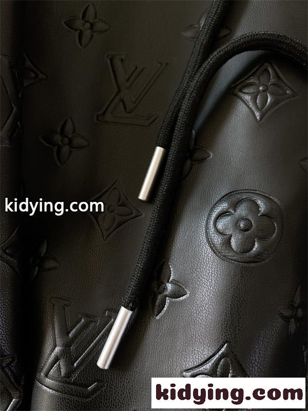 Louis Vuitton スーパーコピー フード付き ジップブルゾン ブラック エンボスモノグラム ルイヴィトン 光沢切替 高級感 ジャケット-5