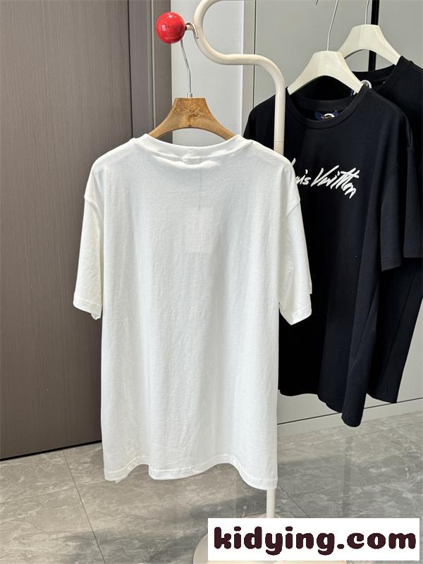 2026トレンド☆☆CELINE セリーヌ tシャツスーパーコピーシンプルデザインお洒落快適-2