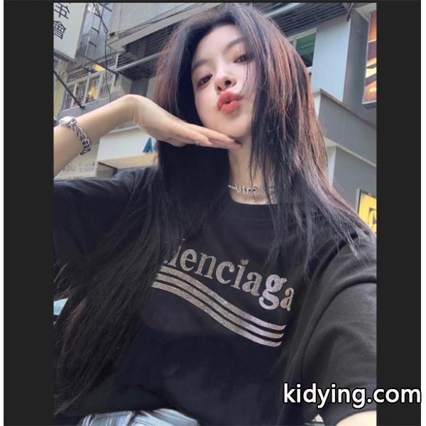 重宝するアイテム 半袖Tシャツバレンシアガ BALENCIAGA_半袖Tシャツ_スーパーコピーブランド激安通販 専門店-0