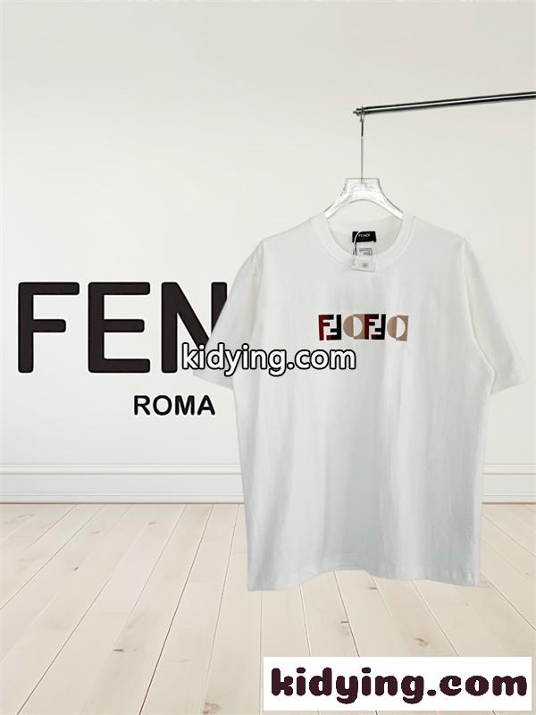 FENDI コピー フェンディ 半袖Tシャツ プリント クルーネック ベーシック人気モデル-1